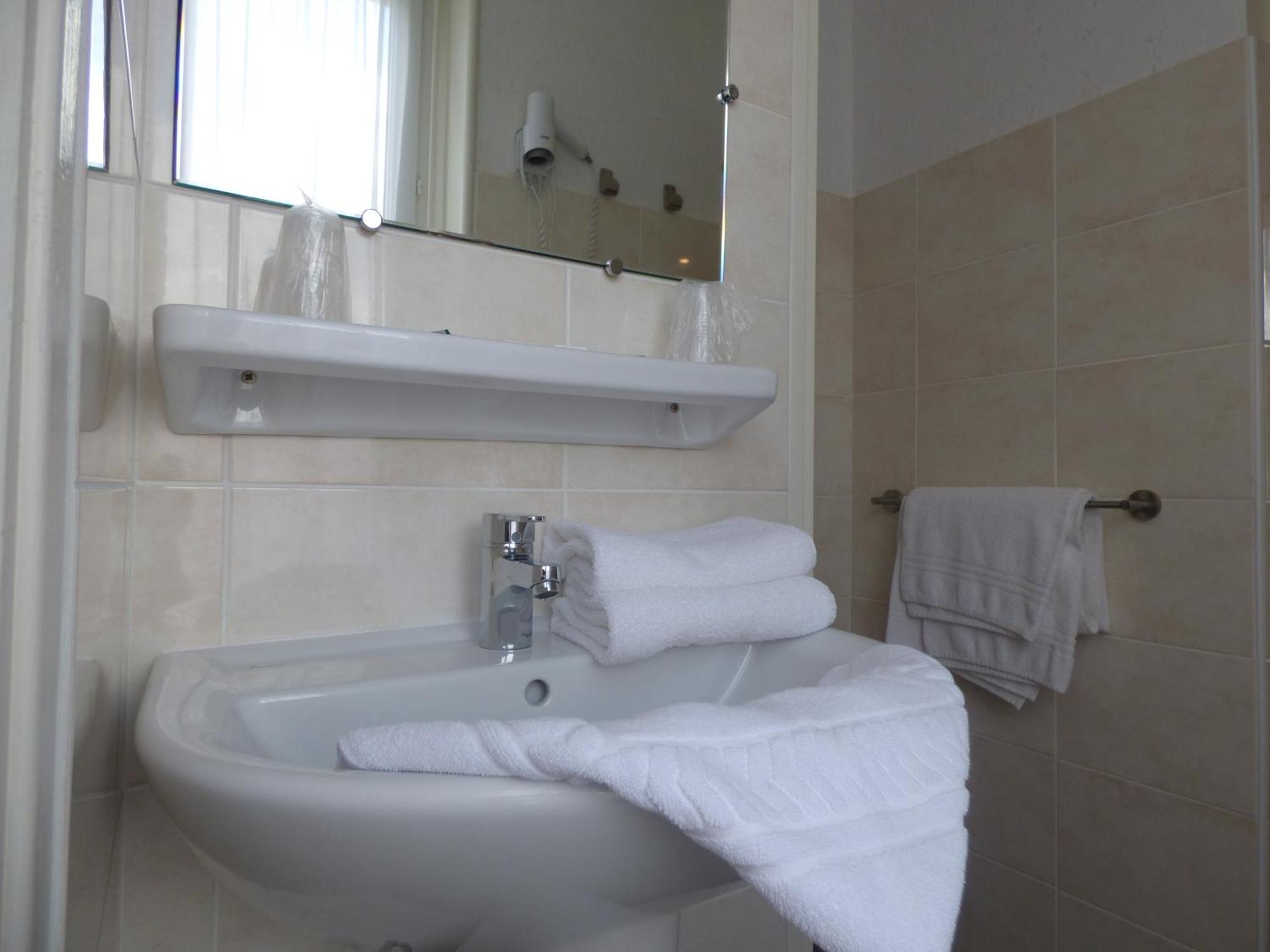 ואל-לה-באן Hotel Saint Jean חדר תמונה