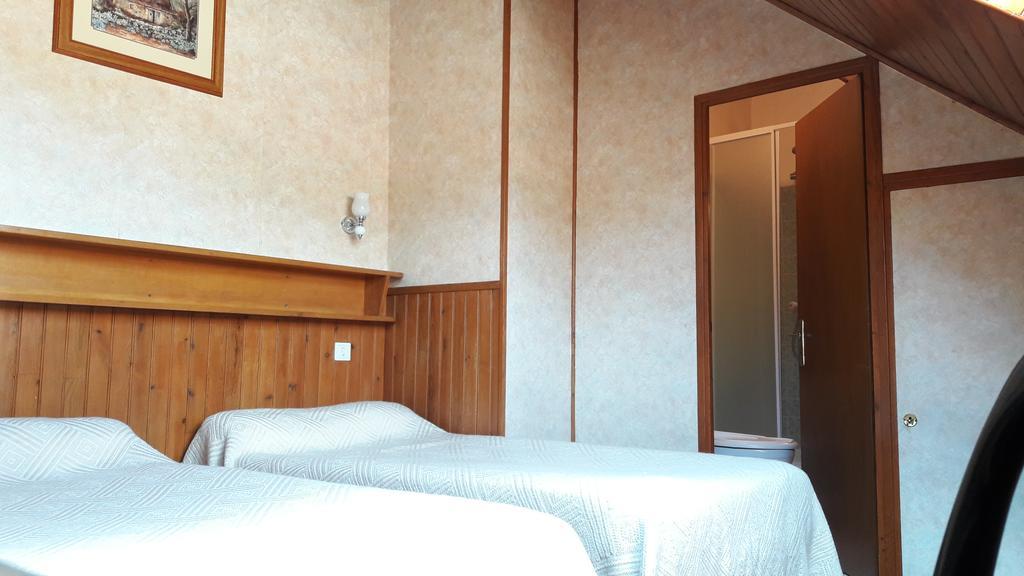 ואל-לה-באן Hotel Saint Jean חדר תמונה